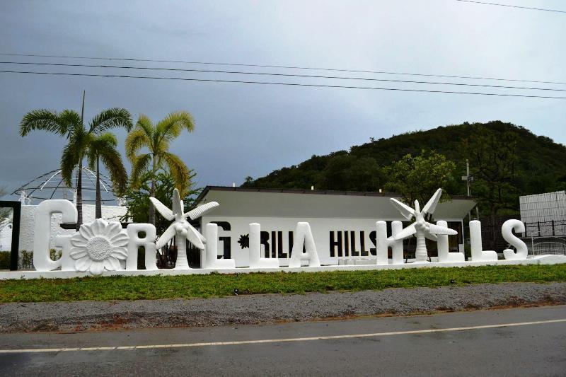 Отель Gorilla Hills Хуа Хин Экстерьер фото